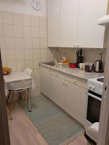 Eladó panellakás, Budapesten, III. kerületben 65.9 M Ft