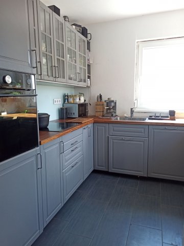 Eladó családi ház, Pócsmegyeren 98 M Ft, 5 szobás