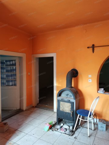 Eladó családi ház, Szolnokon 16.5 M Ft / költözzbe.hu