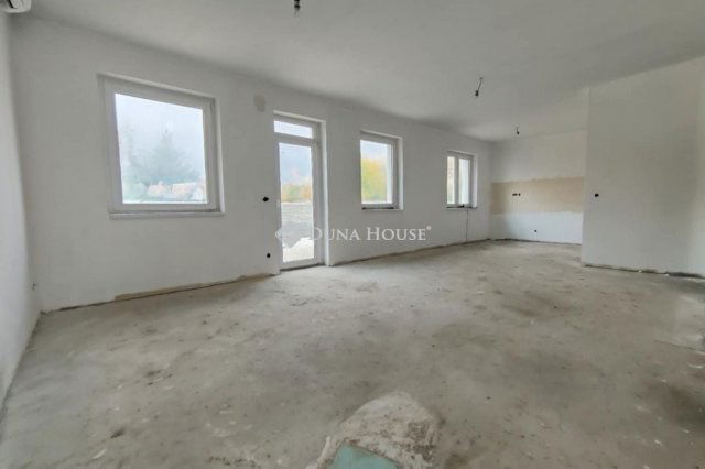 Eladó ikerház, Monoron 98 M Ft, 4 szobás / költözzbe.hu