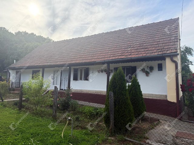 Eladó családi ház, Gálosfán 12 M Ft, 3 szobás