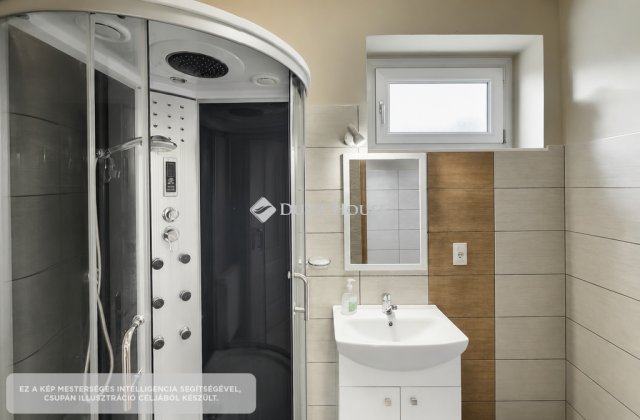 Eladó családi ház, Nagykőrösön 41.5 M Ft, 4 szobás