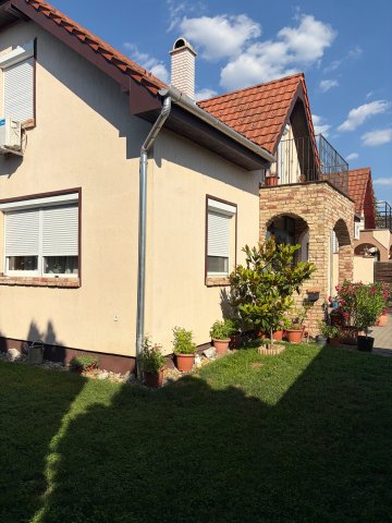 Eladó családi ház, Gyálon 125 M Ft, 3 szobás