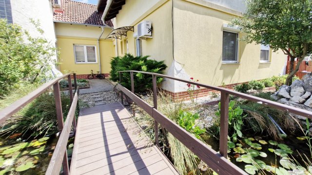 Eladó sorház, Üllőn 94.9 M Ft, 4 szobás / költözzbe.hu