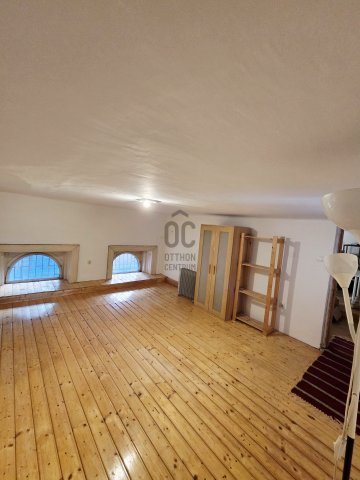 Eladó téglalakás, Budapesten, VIII. kerületben 69.9 M Ft