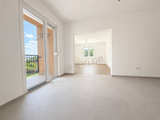 Eladó téglalakás, Tatabányán, Szőlődomb utcában 80.55 M Ft