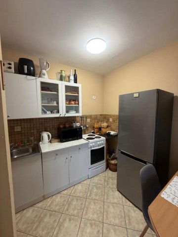 Eladó téglalakás, Tatán 64.9 M Ft, 2 szobás