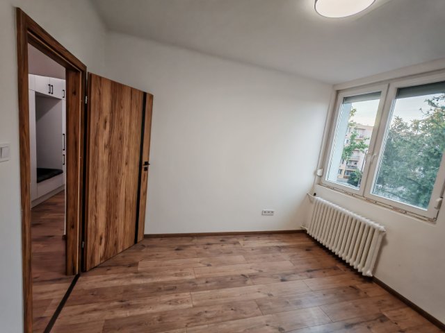 Eladó téglalakás, Nyíregyházán 46.99 M Ft, 2 szobás