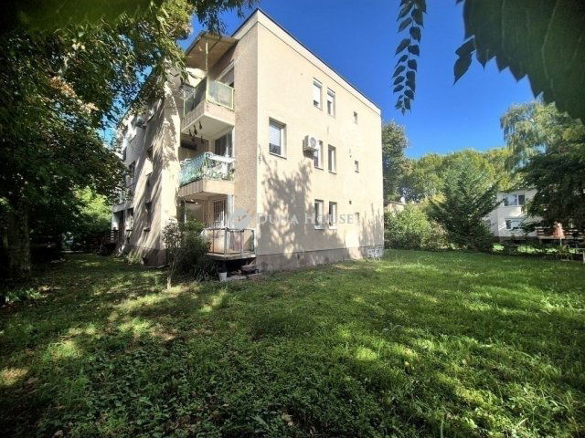 Eladó téglalakás, Budapesten, III. kerületben 91.5 M Ft