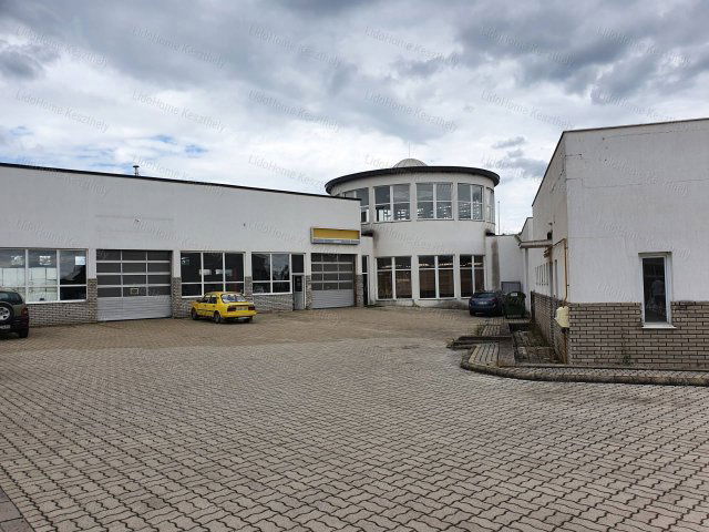 Eladó üzlethelyiség, Marcaliban 170 M Ft / költözzbe.hu