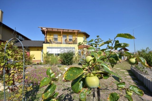 Eladó ikerház, Budapesten, XXII. kerületben 249.99 M Ft, 4 szobás