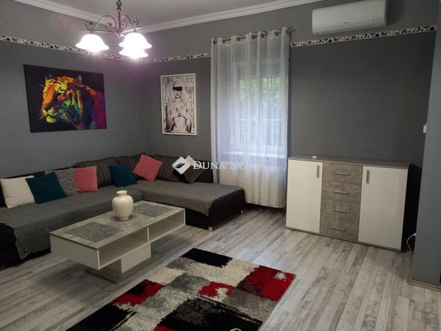 Kiadó téglalakás, albérlet, Győrött 185 E Ft / hó, 2 szobás