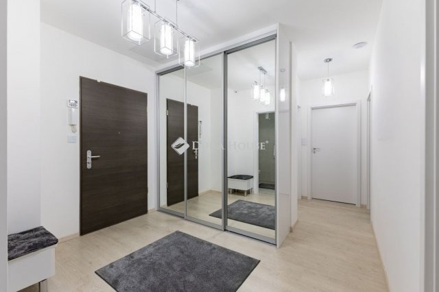 Eladó téglalakás, Budapesten, XIX. kerületben 152 M Ft, 3 szobás