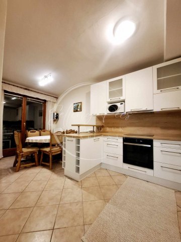 Kiadó téglalakás, albérlet, Pécsett 280 E Ft / hó, 68+2 szobás