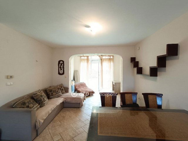 Eladó sorház, Szigetszentmiklóson 78.9 M Ft, 4 szobás