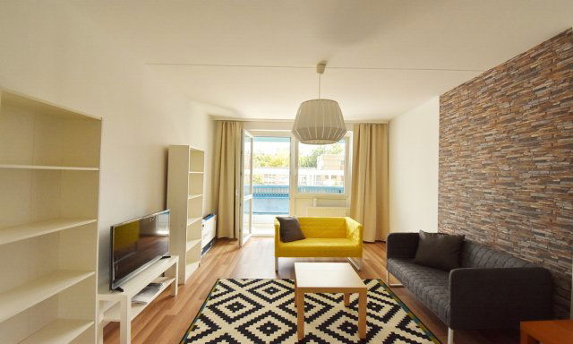 Kiadó panellakás, albérlet, Debrecenben 320 E Ft / hó, 3 szobás