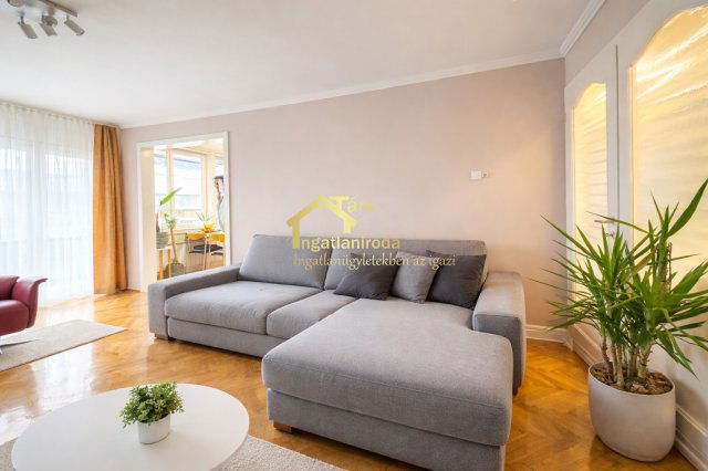 Eladó téglalakás, Budapesten, III. kerületben 164.5 M Ft