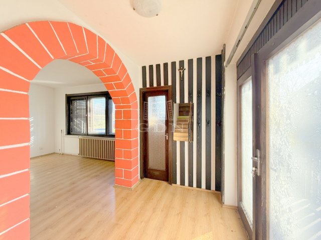 Eladó ikerház, Zalaegerszegen 29.9 M Ft, 3 szobás