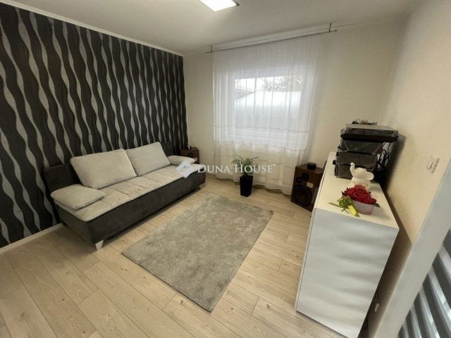 Eladó ikerház, Albertirsán 69 M Ft, 3 szobás