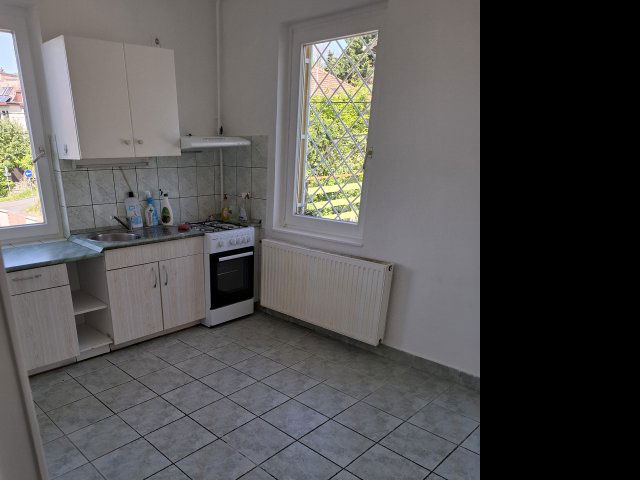 Kiadó téglalakás, albérlet, XI. kerületben, Sasadi közben