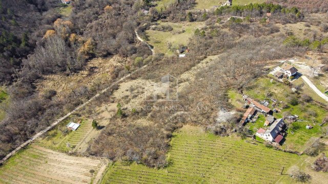 Eladó mezogazdasagi ingatlan, Pécselyen 29.9 M Ft