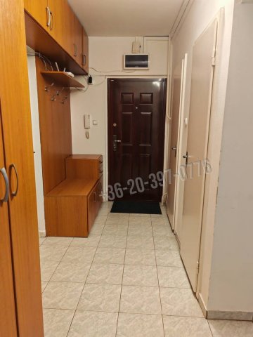 Eladó panellakás, Győrött 64.9 M Ft, 3 szobás