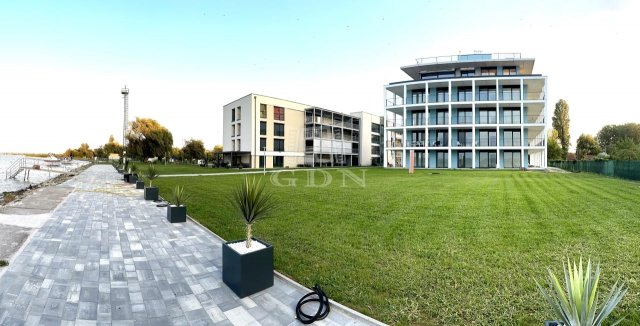 Eladó téglalakás, Balatonmáriafürdőn 57.9 M Ft, 1 szobás