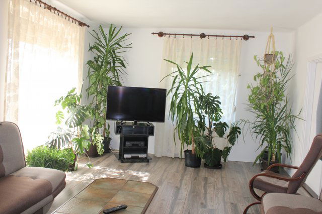 Eladó családi ház, Fertőszentmiklóson 94 M Ft, 3 szobás