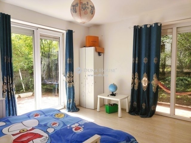 Eladó téglalakás, Budapesten, II. kerületben 158 M Ft, 4 szobás