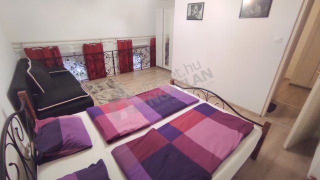 Kiadó téglalakás, albérlet, VIII. kerületben, Somogyi Béla utcában