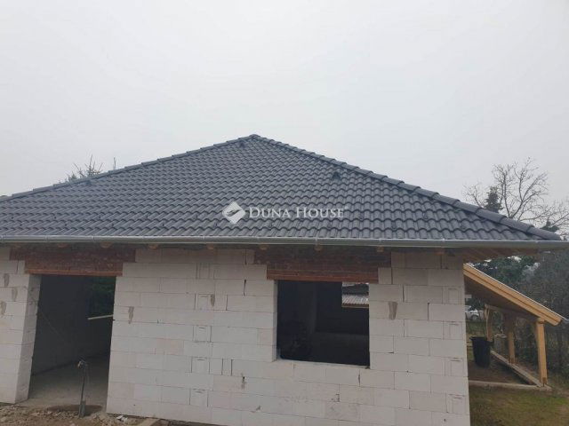 Eladó családi ház, Erdőkertesen, Présház utcában 78.5 M Ft
