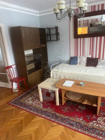 Kiadó téglalakás, albérlet, XIV. kerületben, Mexikói úton