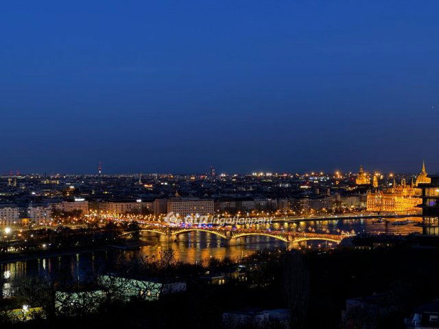 Eladó téglalakás, Budapesten, II. kerületben 379 M Ft, 4 szobás