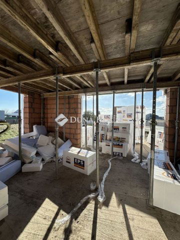 Eladó ikerház, Budapesten, XVIII. kerületben 139.9 M Ft, 4 szobás