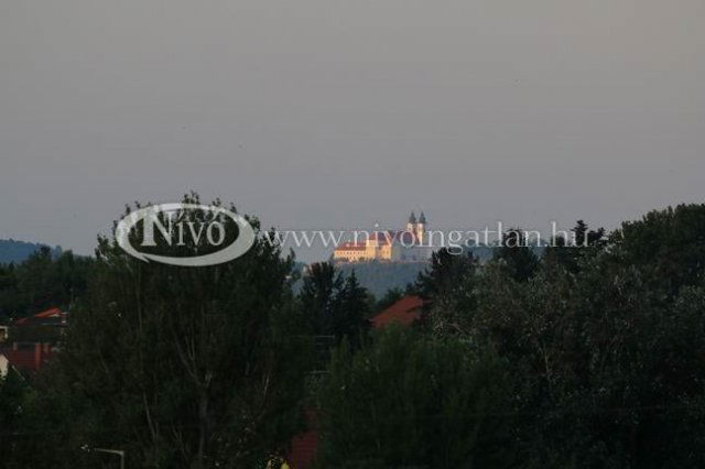 Eladó családi ház, Paloznakon 209.9 M Ft, 3 szobás