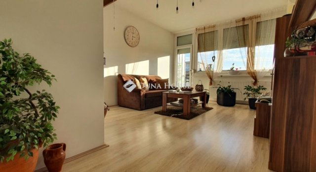 Eladó téglalakás, Szombathelyen 52.9 M Ft, 3 szobás