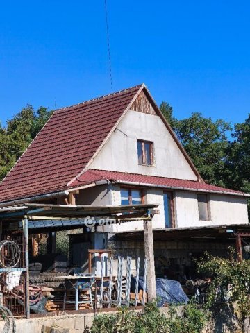 Eladó családi ház, Miskolcon 29 M Ft, 1+2 szobás