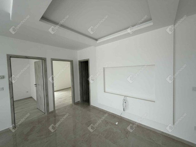 Eladó téglalakás, Győrött 69.691 M Ft, 3 szobás