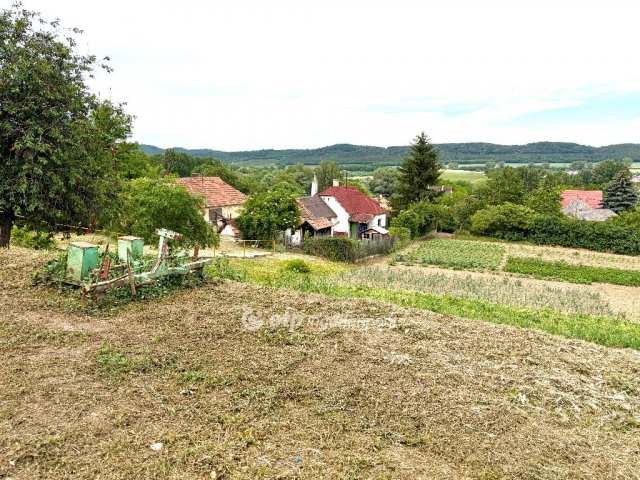 Eladó családi ház, Ravazdon 21.9 M Ft, 2 szobás