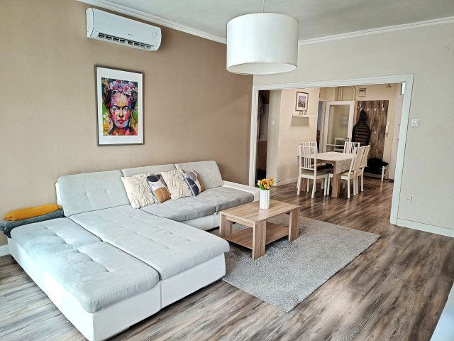 Eladó téglalakás, Szigetszentmiklóson 74.95 M Ft, 4 szobás