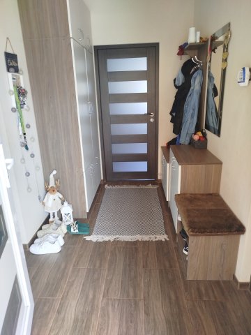 Eladó családi ház, Kesztölcön, Petőfi Sándor utcában 82 M Ft