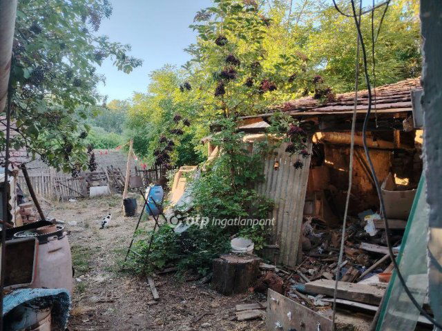 Eladó családi ház, Kunszentmártonban 7 M Ft, 2+1 szobás