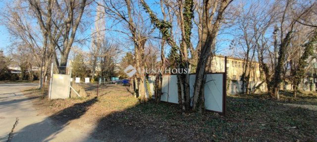 Eladó ipari ingatlan, Budapesten, III. kerületben 1498.854 M Ft