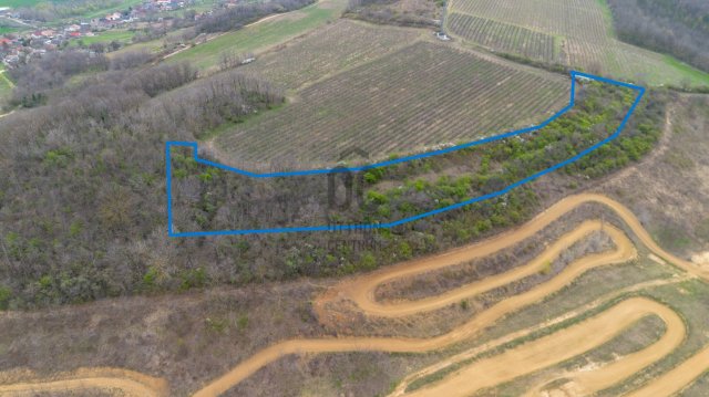 Eladó mezogazdasagi ingatlan, Alsónánán 4 M Ft