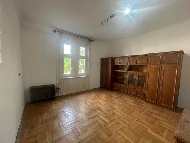Eladó családi ház, Budapesten, IV. kerületben 69.5 M Ft