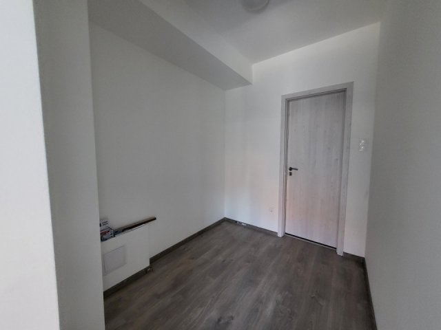 Kiadó téglalakás, albérlet, Békéscsabán, Mednyánszky utcában