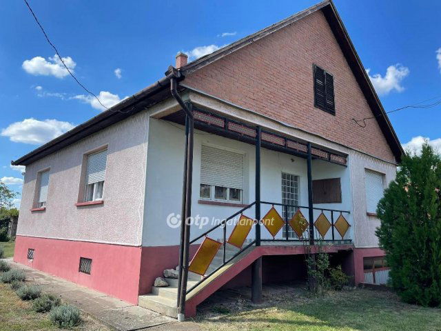 Eladó családi ház, Tápiógyörgyén 34.9 M Ft, 3 szobás