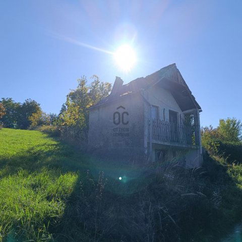 Eladó nyaraló, Újudvaron 2.8 M Ft, 1 szobás