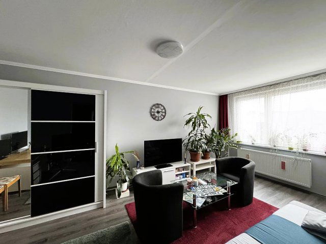 Eladó panellakás, Budapesten, III. kerületben 73.9 M Ft, 2 szobás