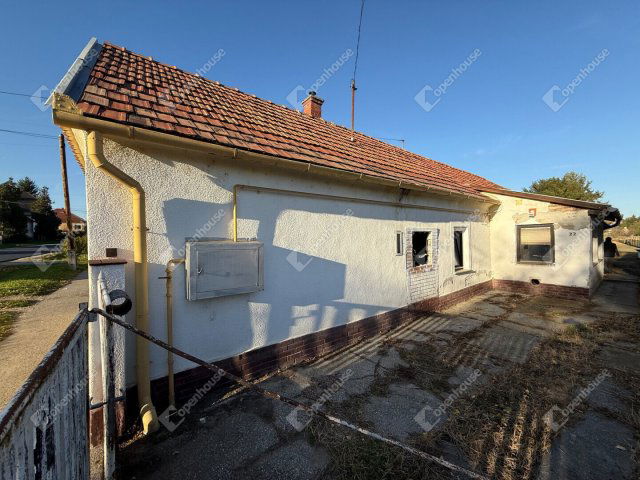 Eladó családi ház, Zalaszentivánon 16.9 M Ft, 2 szobás